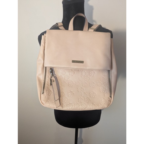 frye & co. Handbags - NWOT Frye and Co floral backpack purse